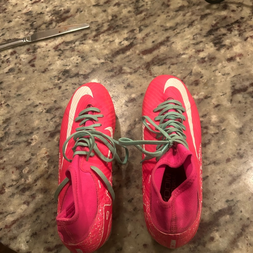 Nike Pink and White Sneakers with Synthetic Upper and Traction Sole